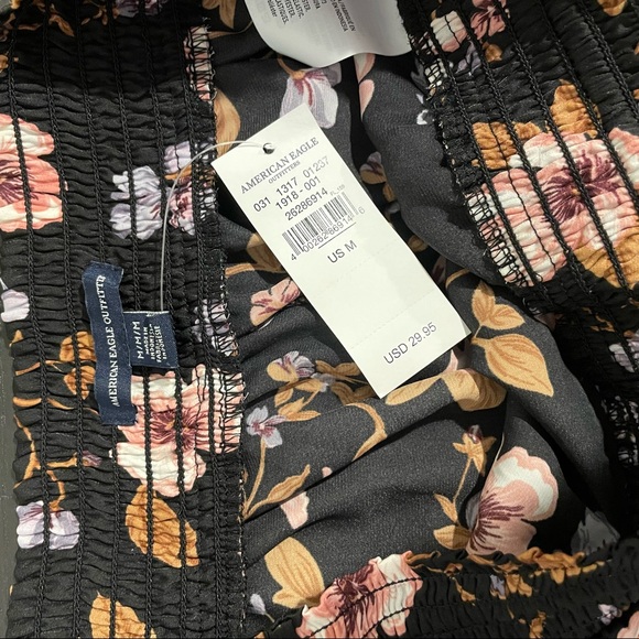 NWT American Eagle Shorts - Picture 3 of 3